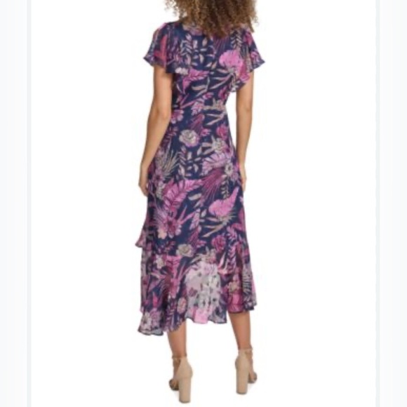 KENSIE Floral V-Neck Midi Dress - Picture 2 of 10